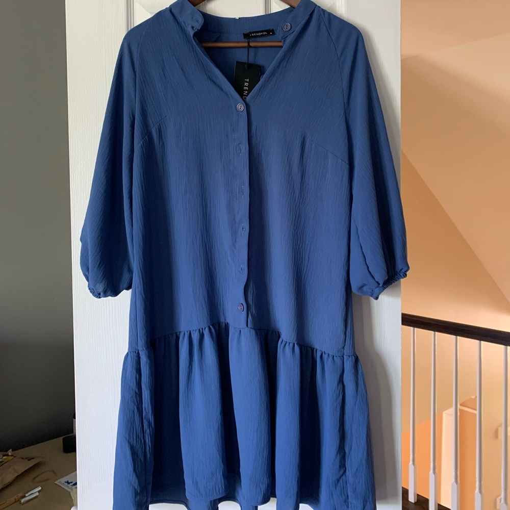 blue mini flowy dress! size M